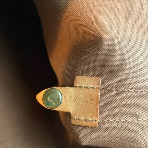 Louis Vuitton Randonnee GM backpack. - Picture 6 of 12